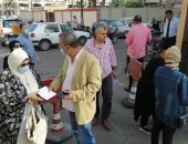 محافظ بورسعيد يشدد على منع دخول العاملين بدون كارت التطعيم