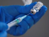 وزارة التجارة: حظر دخول العاملين غير المتلقين للقاح فيروس كورونا لمقار العمل