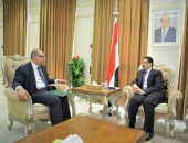وزير خارجية اليمن يشكر مصر على دورها الداعم للحكومة اليمنية بشتى المجالات