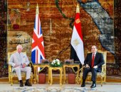 الرئيس السيسى للأمير تشارلز: الزيارات الملكية البريطانية لمصر علامات بارزة 