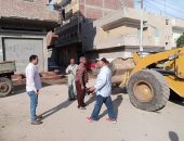 محافظات مصر جاهزة للطقس السيئ.. إنشاء بحيرات وأحواض تهدئة لدعم مخر سيل سنور ببنى سويف بـ286 مليون جنيه.. مراجعة شبكات صرف الأمطار وصلاحية السيارات والمعدات بالمنيا.. وإعلان الطوارئ بالإسماعيلية ومطروح.. صور