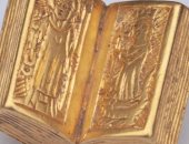 العثور على كتاب ذهبى من القرن الخامس عشر فى إنجلترا