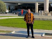 عمر كمال يصل تونس لإحياء 3 حفلات ويطير بعدها للسعودية استعدادًا لحفل الرياض