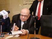 صلاح فضل: مذكرات مصطفى الفقى مرآة لتاريخ مصر صاغها بخبرة وحكمة