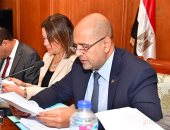 قانونان للبحث عن البترول و3 طلبات إحاطة للكهرباء والبيئة أمام "طاقة النواب".. صور