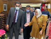 افتتاح السوق الخيرية لطلاب كلية التجارة فى جامعة الإسكندرية