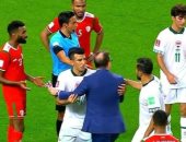 كأس العرب 2021.. تصرف غريب من مدرب العراق لمنع لاعبه من تنفيذ ركلة جزاء