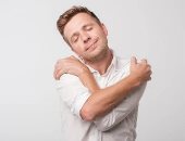 7 عيوب في رجل برج الجوزاء لازم تعرفيها قبل الارتباط.. العند والأنانية الأسوأ