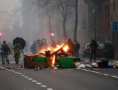 كر وفر وأعمال عنف فى بلجيكا احتجاجا على قيود كورونا.. فيديو