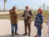 محافظ جنوب سيناء: نهضة شاملة فى أعمال التشجير والتجميل بكافة ميادين شرم الشيخ 