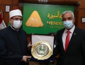 رئيس جامعة المنوفية يستقبل وزير الأوقاف والمحافظ لمناقشة رسالة دكتوراه.. صور