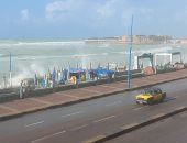 الإسكندرية تحت المطر والشمس تعود للظهور من جديد.. لايف وصور