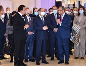 الرئيس السيسى: مصر توفر 100 فرصة تعليم مجانية داخل الجامعات العالمية