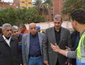 رئيس مياه الفيوم يتابع مشروعات حياة كريمة بمركز يوسف الصديق.. صور