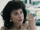 ليدى جاجا تعيد موضة مجوهرات الثمانينات فى "House Of Gucci".. صور