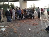 إصابة 4 أشخاص فى تصادم سيارة مع توك توك على طريق "الإسماعيلية- بورسعيد"