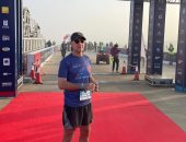 السفير الأمريكى بالقاهرة يشارك فى سباق نصف ماراثون الأهرامات.. صور