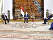 الرئيس السيسي يستقبل رئيس البرلمان الصربي ويؤكد التطلع لتعزيز التعاون المشترك