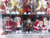 قبل أعياد الميلاد.. جولة فى شوارع الإسكندرية لرصد أسعار أشجار الكريسماس وبابا نويل