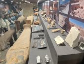 افتتاح معرض البعثة الإسبانية لتقديم قطع مكتشفة للسياح بمتحف الأقصر.. لايف