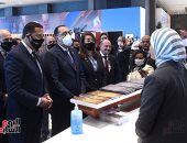 رئيس الوزراء يتفقد جناح الرقابة الإدارية بمركز المؤتمرات الدولية بشرم الشيخ