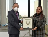 مصر للطيران تحصل على "الجائزة العربية لأعمال الخير" من المجلس العربى للمسئولية 