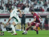 قطر ضد الجزائر.. مقصية المعز علي وفرصة البلايلي أبرز أحداث 30 دقيقة سلبية