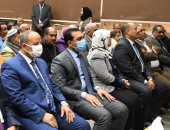 نائب محافظ قنا يشارك فى احتفال التربية والتعليم باليوم العالمى للغة العربية