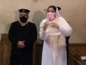 مبلبسش عريان.. حنين حسام خلال إعادة محاكمتها بقضية الاتجار بالبشر.. فيديو
