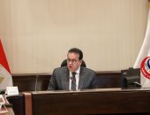 خالد عبدالغفار يجتمع برئيس هيئة المستشفيات والمعاهد لتأمين خدمات المواطنين