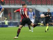 بيولى: إبراهيموفيتش يغيب عن مباراة ميلان وإمبولى بسبب إصابة الركبة