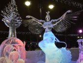 16منحوتة جليدية ضخمة فى سيبيريا احتفالاً بعيد الميلاد .. صور و فيديو  