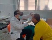 حياة كريمة.. الكشف على 300 مريض بقافلة طبية بمدينة الشيخ زويد