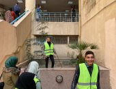 حقوق حلوان تطلق مبادرة توعوية للطلاب بالنظافة وأهميتها 