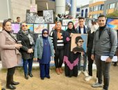 فريق شبابى يعرض لوحاته الفنية ومشغولاته اليدوية فى حفل تراث النيل بالدقهلية