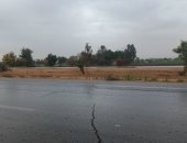 أمطار فى عروس الصعيد وسماء ملبدة بالغيوم.. لايف