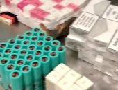 إحباط محاولتي تهريب مستحضرات تجميل وتبغ وسجائر وأدوية بمطار القاهرة