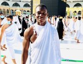 قصة صور.. نجوم الكرة فى مهمة روحانية بملابس الإحرام قبل أمم أفريقيا