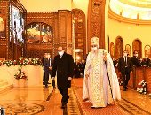 الحاضرون قداس عيد الميلاد يستقبلون الرئيس السيسي بالزغاريد