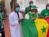 ساديو مانى يرقص مع جماهير السنغال على أغنية خاصة باسمه قبل أمم أفريقيا.. فيديو