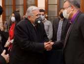 وكيل بطريركية الكنيسة الأرثوذكسية يقدم التهنئة للطائفة الإنجيلية بعيد الميلاد