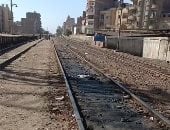 انتظام حركة القطارات على خط طنطا القاهرة عقب السيطرة على حريق بقطار 537 .. لايف