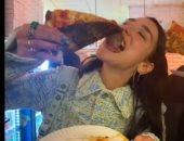 دوا ليبا تمازح متابعيها بالبيتزا بعد انفصالها عن أنور حديد الشهر الماضى