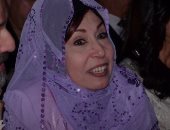 قصة ضرب "أمل إبراهيم" فى مستشفى الأمراض العقلية وارتدائها الحجاب.. فيديو