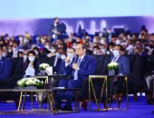الرئيس السيسي: "هنفضل نشتغل ونشتغل حتى نقضى على الفقر فى مصر"