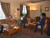 أبو الغيط يلتقى رئيس برنامج الخليج العربى للتنمية