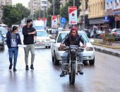 طقس بارد وسقوط أمطار خفيفة على شوارع القاهرة والجيزة