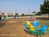 جهاز مدينة العبور يُنفذ تجربة إنشاء منطقة ألعاب أطفال بين الحى التاسع والطريق الرئيسى