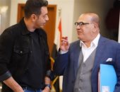 صلاح عبد الله وكيل مدرسة فى مسلسل "دايمًا عامر" مع مصطفى شعبان