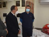 نائب محافظ المنيا يتفقد الخدمة الطبية وأقسام العزل بمستشفيات الحميات والصدر
